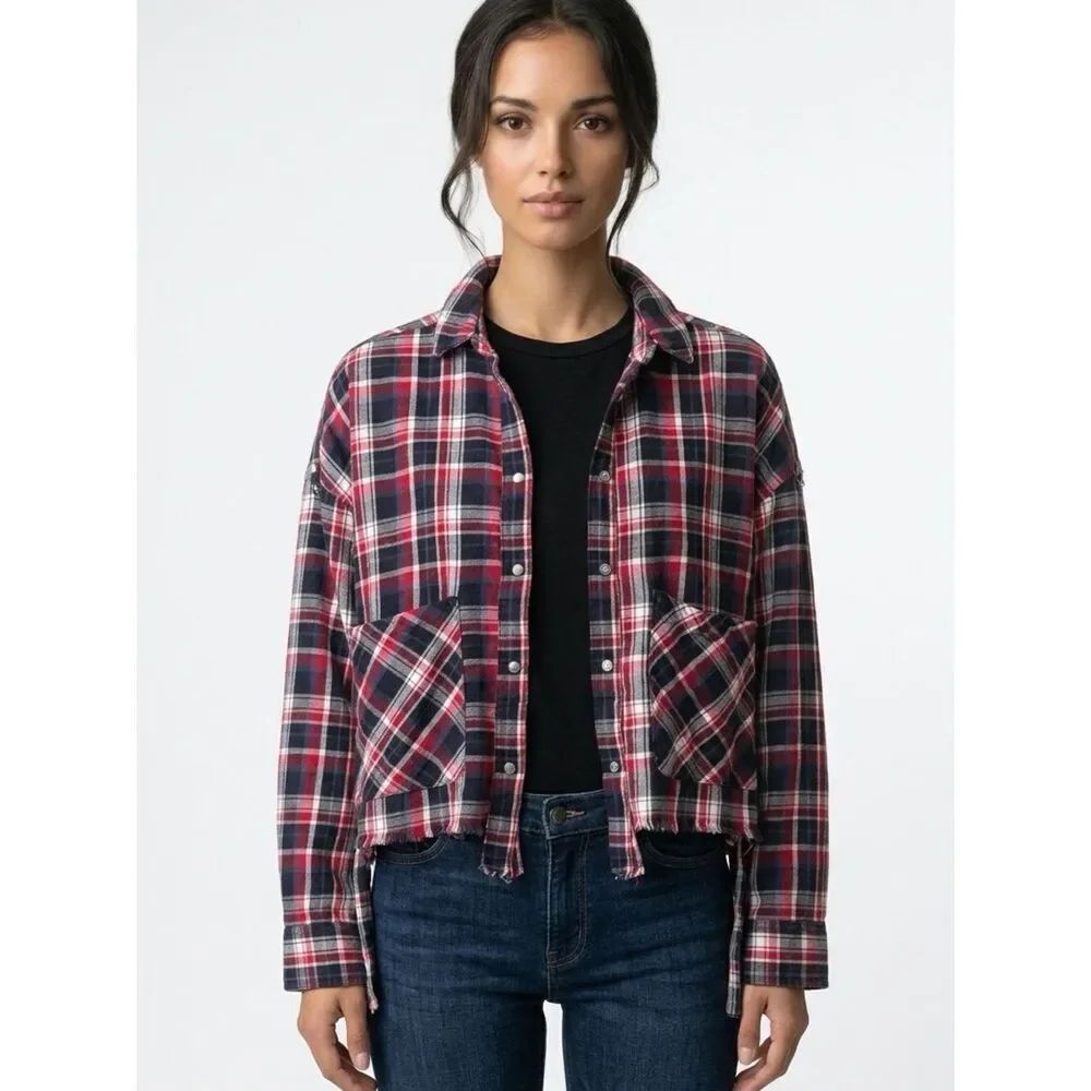 ZARA | Cropped Red Black Plaid Button-Up Shirt Raw Hem Women’s Size Small